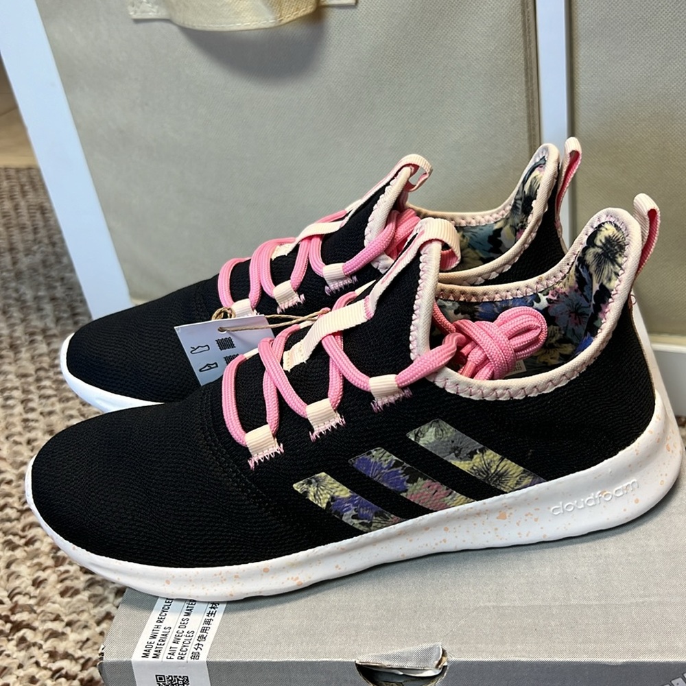 Adidas‎ - Picture 7 of 10